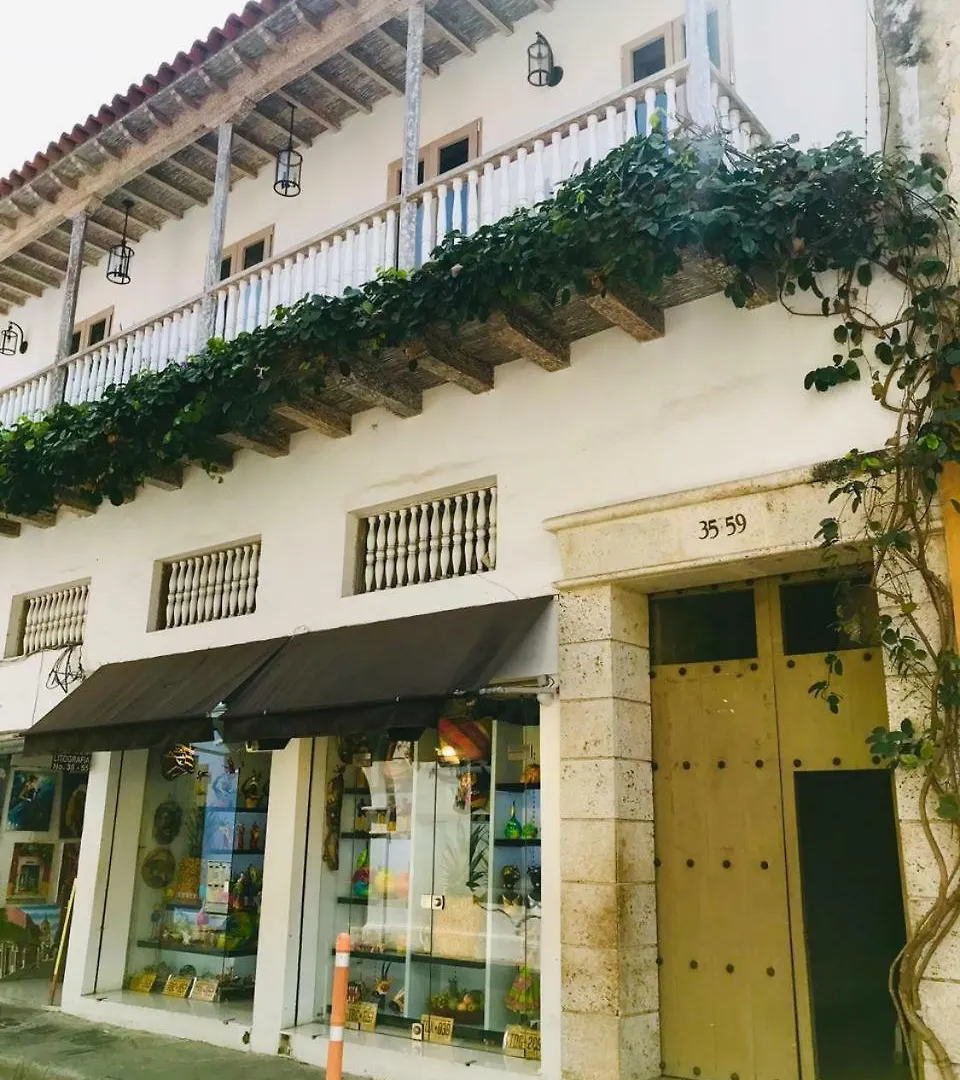 Calle De La Iglesia 35-59 Cartagena 0*,
